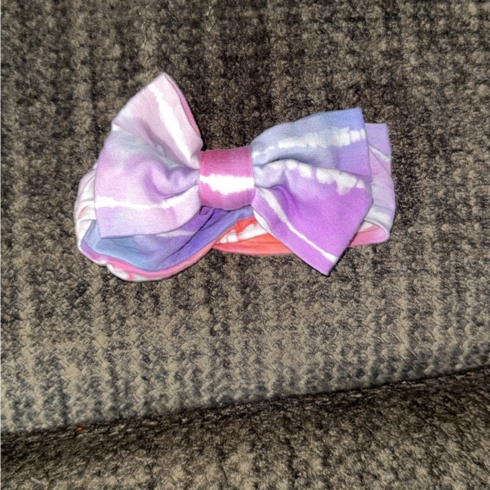 Pastel tie dye LS bow